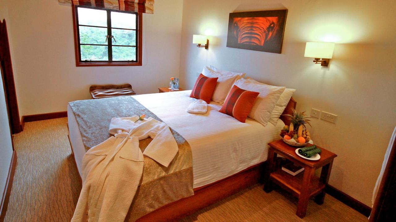 The Ark Lodge Ниери Екстериор снимка